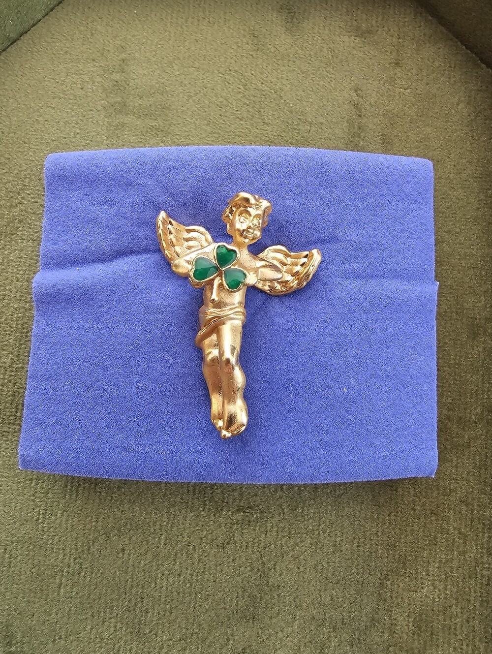 Vintage Avon Pin